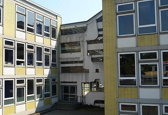 KLS-Trakt A+B-Meistermann-Fassade